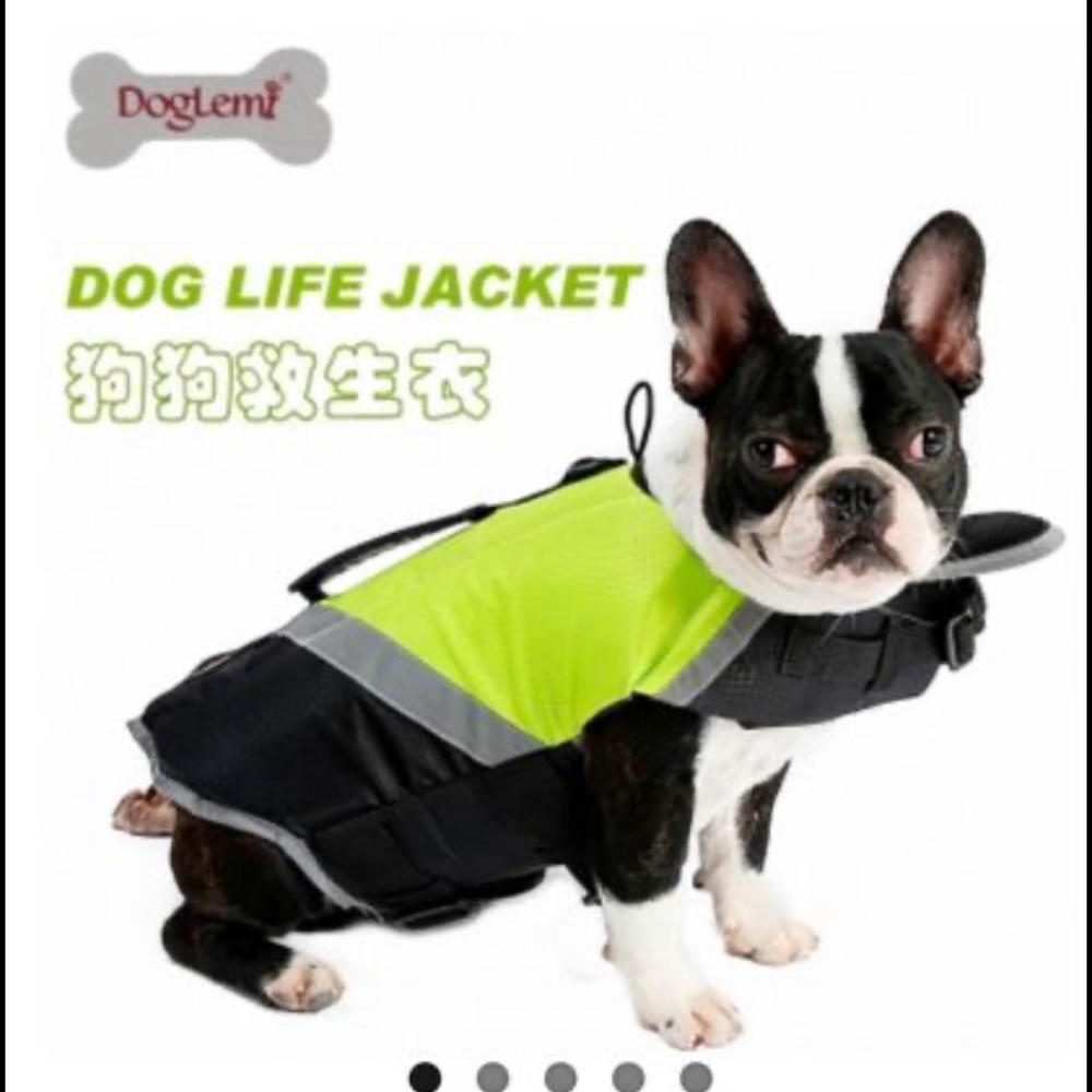 🆕Dog life jacket size medium